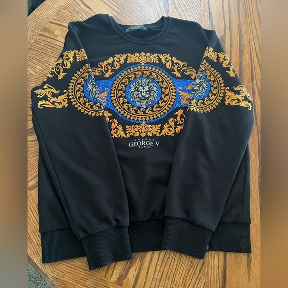 GEORGE V PARIS Men's Black Crewneck Sweater with Gold and Blue Accents - Picture 2 of 10